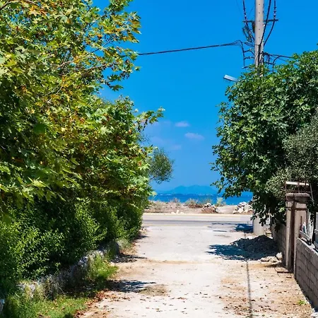 Holiday home Borgo! ευχάριστο εξοχικό σπίτι δίπλα στη θάλασσα!! *