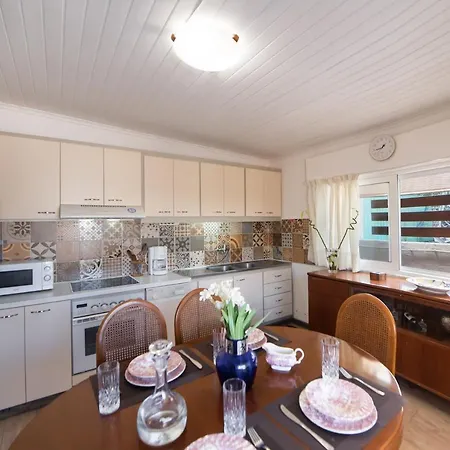 Holiday home Borgo! ευχάριστο εξοχικό σπίτι δίπλα στη θάλασσα!! Lefkada City